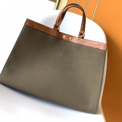FENDI Tote Bags