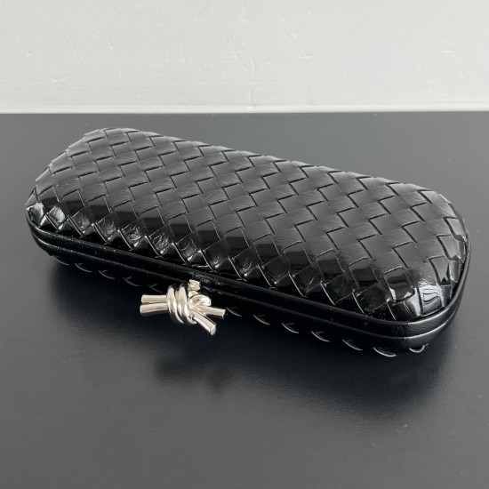 Bottega Veneta More