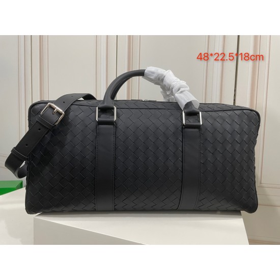 Bottega Veneta More