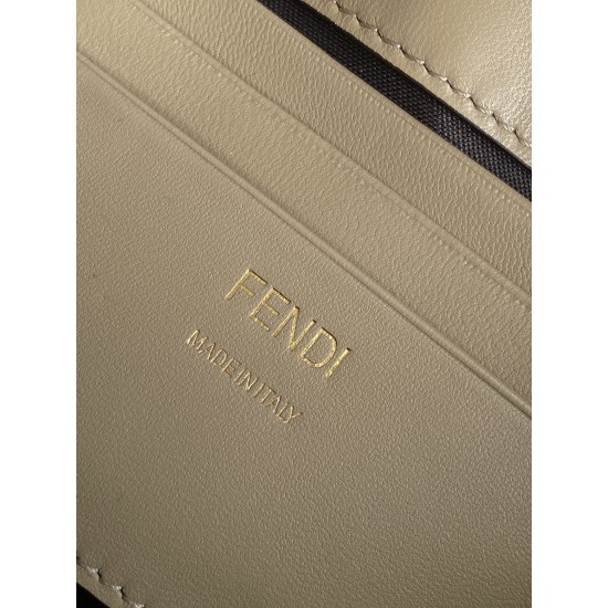 FENDI Baguette