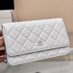 CHANEL WOC