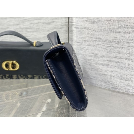 Dior Caro