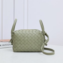 Bottega Veneta Loop
