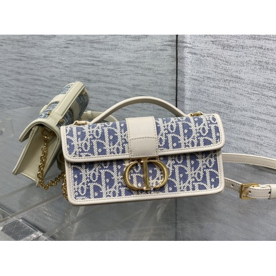 Dior Montaigne