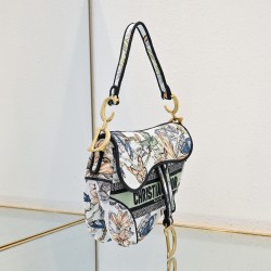 Dior Saddle