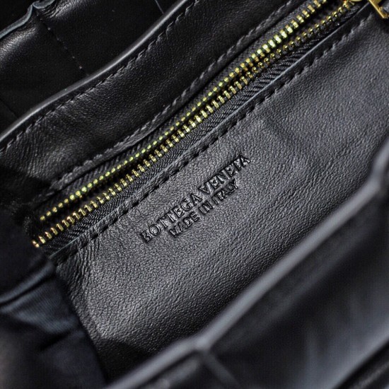 Bottega Veneta Pouch