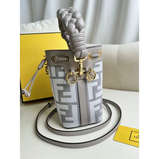 FENDI Bucket Bags