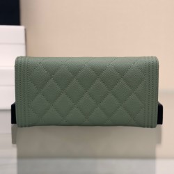 CHANEL BOY BAG