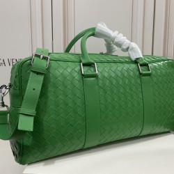 Bottega Veneta More