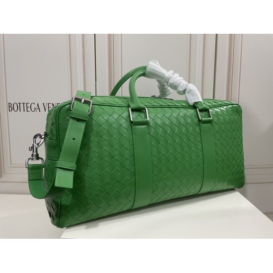 Bottega Veneta More