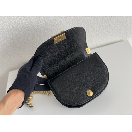 CHANEL BOY BAG