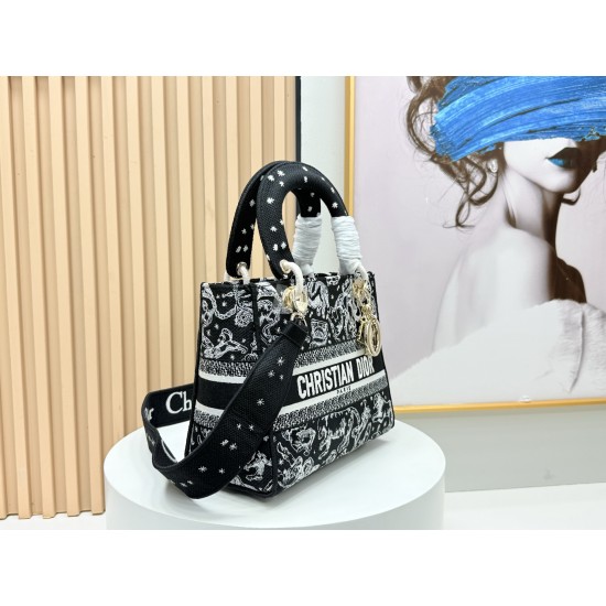 Dior Lady