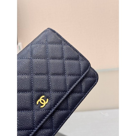 CHANEL WOC