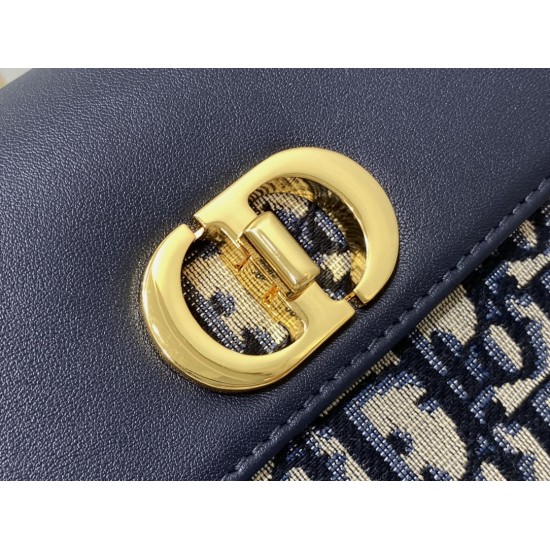 Dior Caro