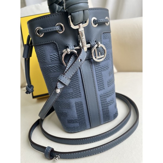 FENDI Bucket Bags