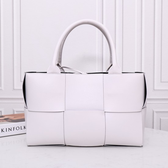 Bottega Veneta Tote