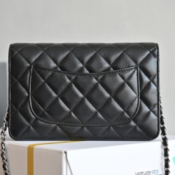 CHANEL WOC