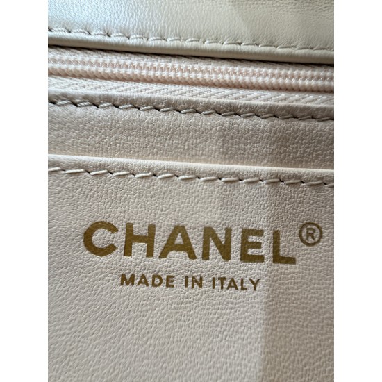 CHANEL FLAP BAG
