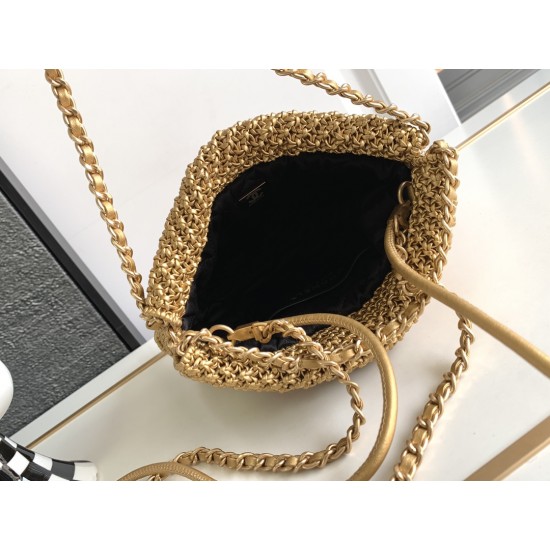 CHANEL 22 Bag