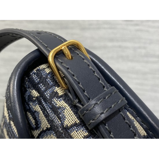 Dior Bobby