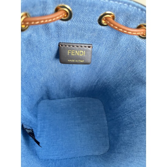 FENDI Bucket Bags