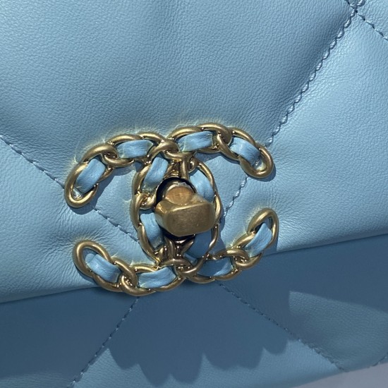 CHANEL 19 BAG