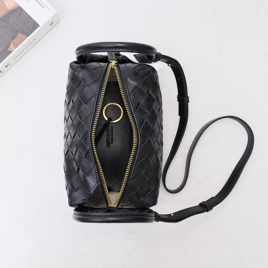 Bottega Veneta Loop