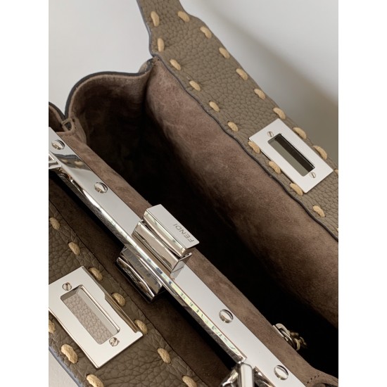 FENDI Peekaboo
