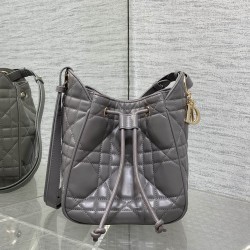 Dior Caro