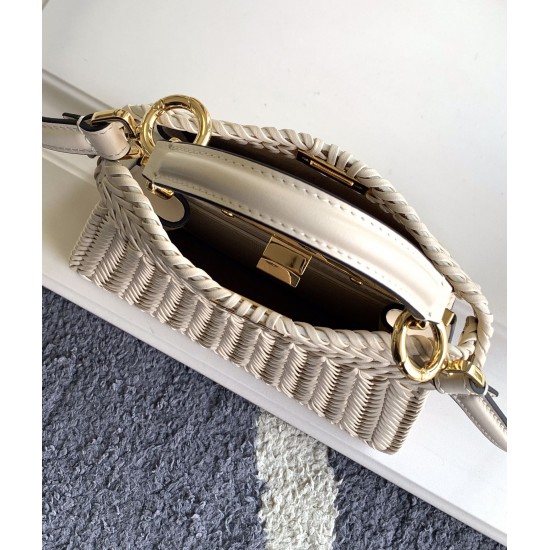 FENDI Peekaboo