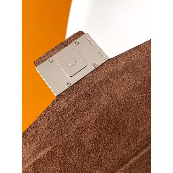 FENDI Baguette