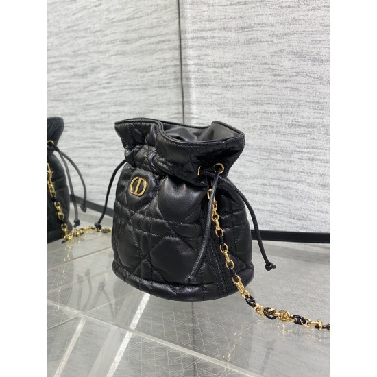 Dior Caro