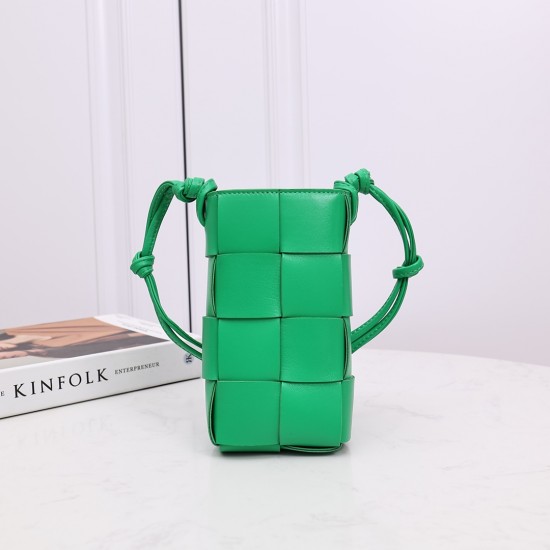Bottega Veneta More