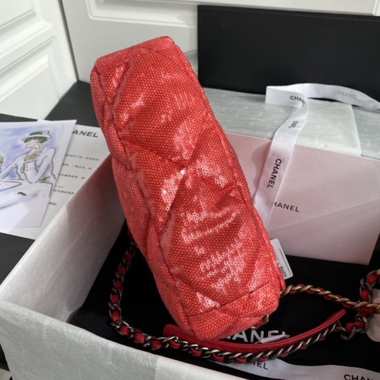 CHANEL 19 BAG