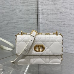Dior Caro
