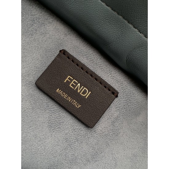 FENDI Baguette