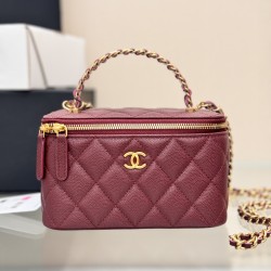 CHANEL WOC