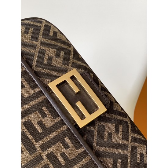 FENDI Baguette