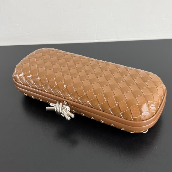 Bottega Veneta More