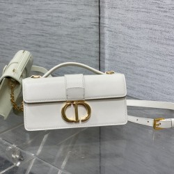 Dior Montaigne