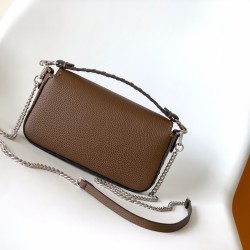 FENDI Baguette