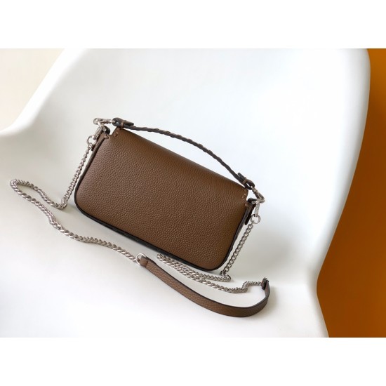 FENDI Baguette