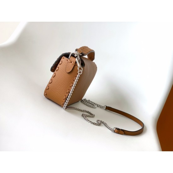 FENDI Baguette