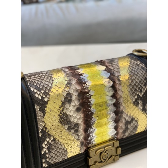 CHANEL BOY BAG