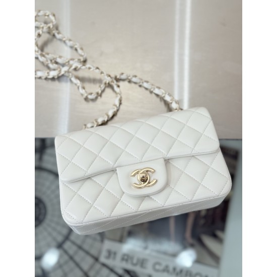 CHANEL FLAP BAG