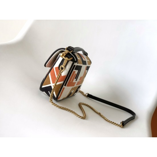 FENDI Baguette