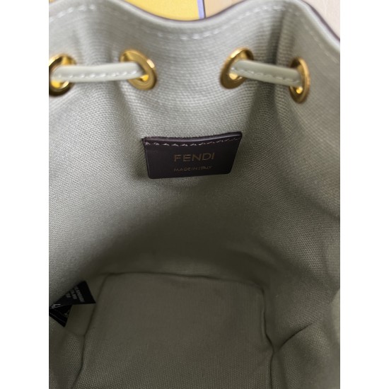 FENDI Bucket Bags