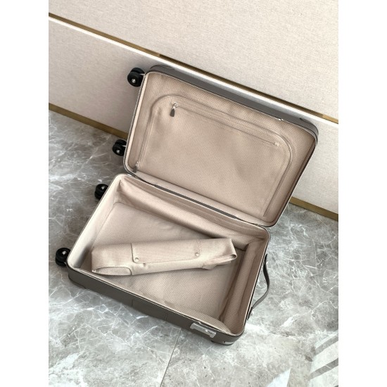 HERMÈS Suitcase