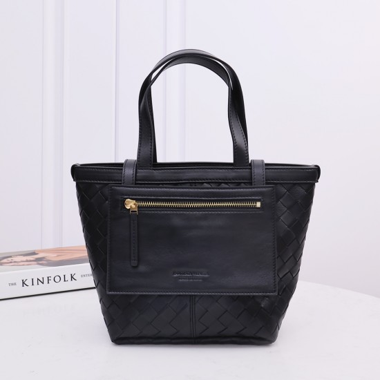 Bottega Veneta Tote
