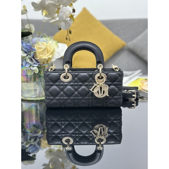 Dior Lady D-Joy